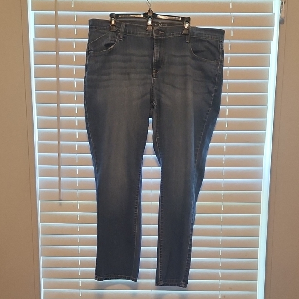 Old Navy Women's Dark Blue Flirt Jeans Size 16 Short